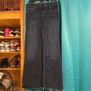 Like new Ariat wide leg jeans 29 x-long